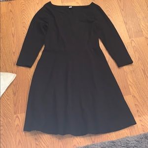 Knee length flow dress half sleeve
